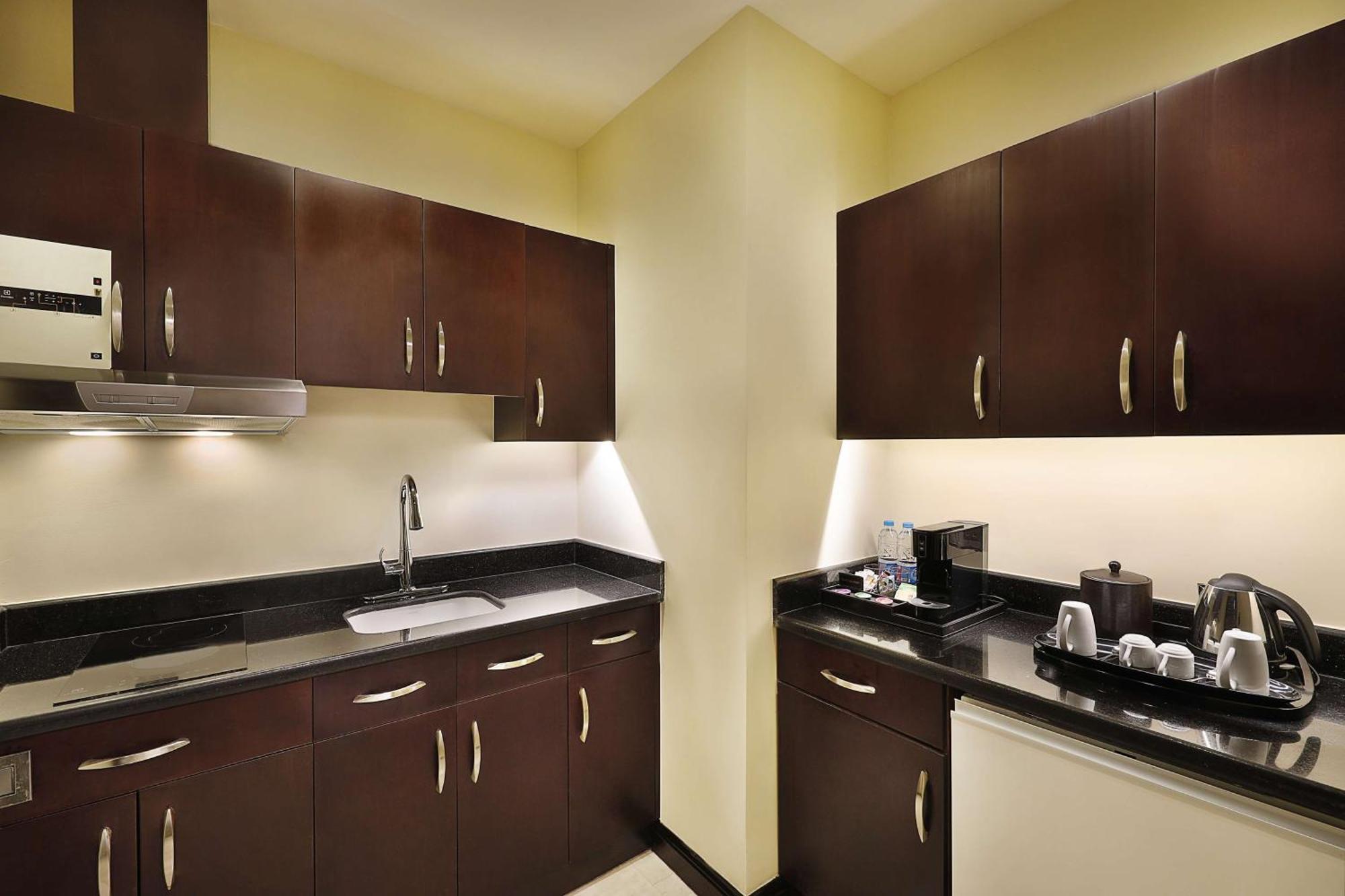 Hilton Suites Jabal Omar Makkah Mecca Exterior photo Kitchenette